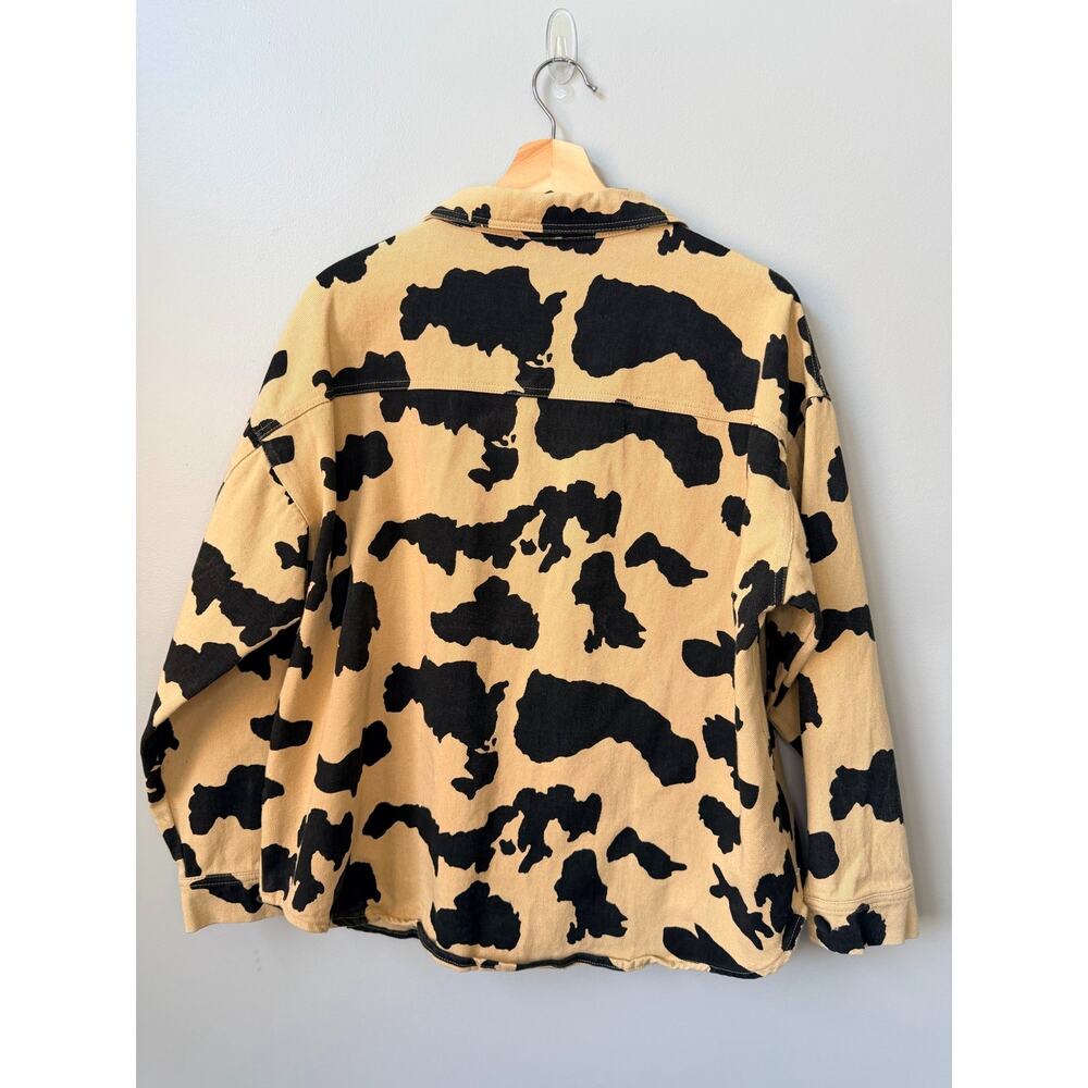 Le Lis Cow Print Denim Utility Jacket Tan Black Oversized Shacket Large - Picture 2 of 4